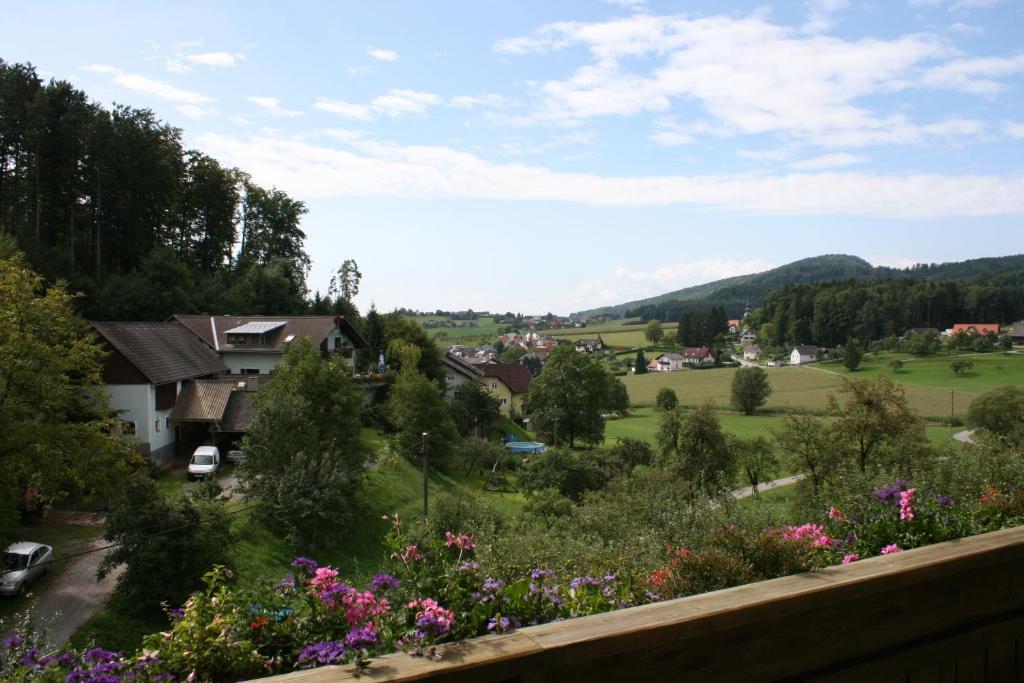 Gasthaus - Gaestehaus Schusterbauer Rein Phòng bức ảnh
